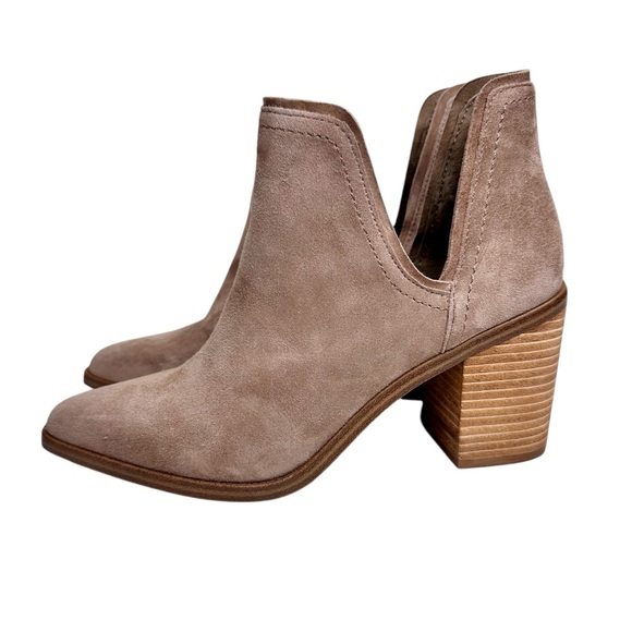 Steve Madden NEW Havannah Pointed Toe Cut-Out Booties Taupe Suede - Picture 3 of 16